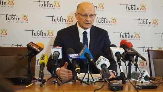 Prezydent Lublina pod presją krytyki w sprawie imigrantów