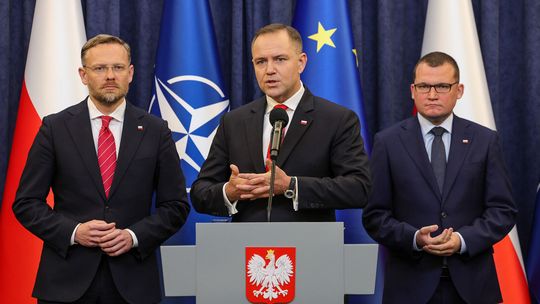 Prezydent podpisuje, proponuje i wetuje ustawę o pomocy obywatelom Ukrainy