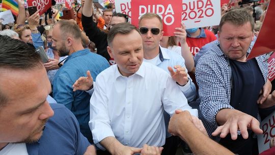 Prezydent posadzi dąb w powiecie ryckim i otworzy forum w Lublinie