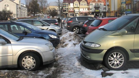Prezydent pyta mieszkańców czy w mieście potrzebna jest strefa płatnego parkowania [sonda]