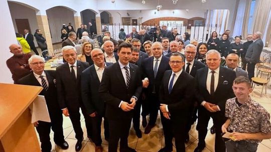 Prezydent wystartuje z własnego komitetu. Otrzymał poparcie Prawa i Sprawiedliwości