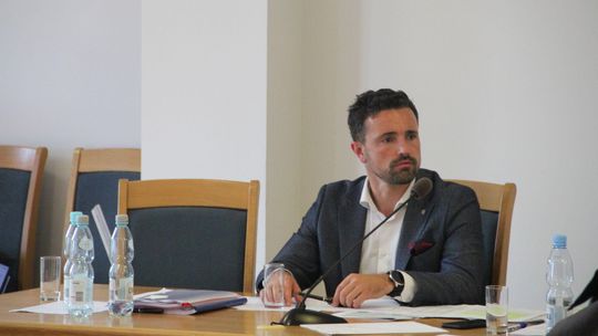 Prezydent z absolutorium. Raport z uwagami