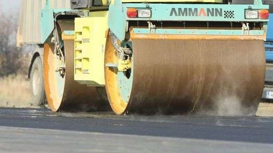 Problem z remontem ważnej drogi. Jeden odcinek nie skończony, ruszają prace na drugim