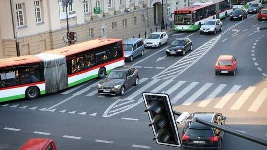 Problemy z budową systemu sterowania ruchem ulicznym