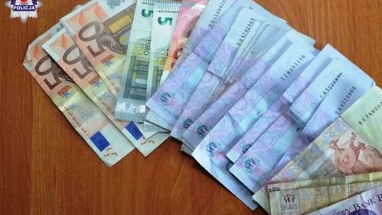 Próbował przekupić policjantów. Był zdziwiony, gdy założyli mu kajdanki