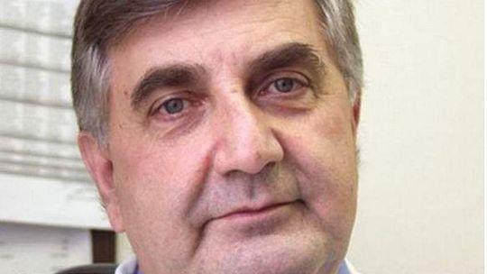 Prof. Jan Oleszczuk nadal konsultantem. "Deklaracja wiary" nie przeszkodziła