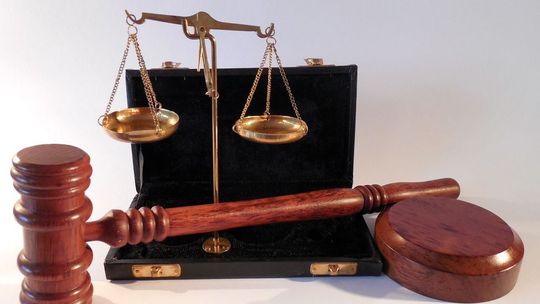 Profesjonalna pomoc prawna