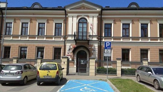 Prokuratura bada nieprawidłowości w finansowaniu kampanii. Chodzi o kandydata PiS