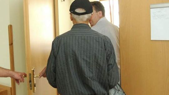 Prokuratura chce żeby ksiądz podejrzany o molestowanie trafił do aresztu