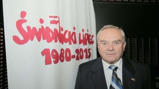 Propozycja: pójście na współpracę, albo wojsko. T. Kraszewski: "W wojsku spędziłem dwa lata"