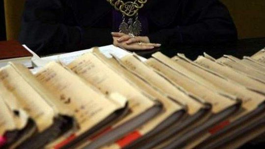 Prostytutka i jej koledzy szantażowali "kościelnego posła. Będzie proces