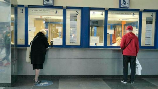 Protest kolejarzy. Jeszcze więcej odwołanych pociągów. Lublin, Chełm, Dęblin...