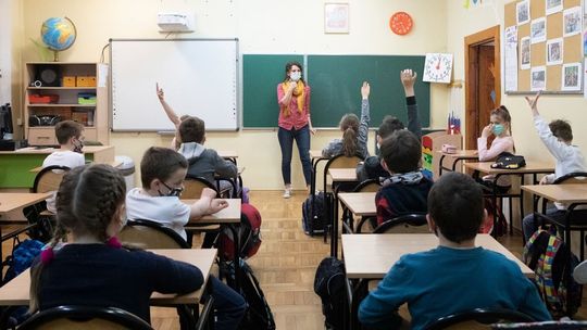 Protestują przeciw nowemu pomysłowi Czarnka. Nie chcą, żeby to rząd wybierał dyrektorów szkół