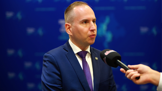 Prowokatorzy od fałszywych alarmów schwytani. Andruszkiewicz: Służby muszą działać sprawniej Prowokatorzy od fałszywych alarmów schwytani. Andruszkiewicz: Służby muszą działać sprawniej
