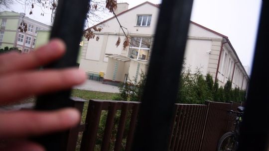 Prywatnej szkole nagle przybyło uczniów. Ratusz wstrzymał dotacje
