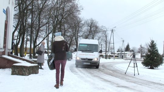 Prywatni przewoźnicy przywracają kursowanie autobusów we wsiach