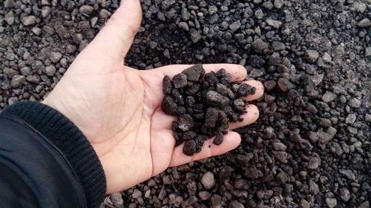 Przebudowa al. Tysiąclecia: Czas tylko do północy, a nowy asfalt się rozpada