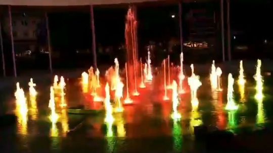 Przebudowa centrum Biłgoraja. Tak prezentuje się nowa fontanna