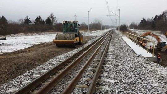 Przebudowa linii kolejowej Lublin - Stalowa Wola. Prace na torach, pociągi nie pojadą
