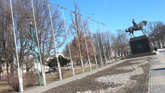 Przebudowa pl. Litewskiego: Piłsudski zostanie na Kasztance