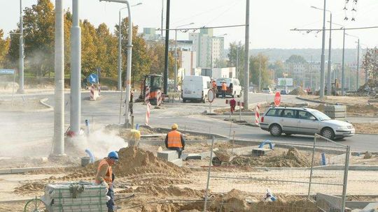 Przebudowa ul. Armii Krajowej i Orkana z opóźnieniem. Przez kanał