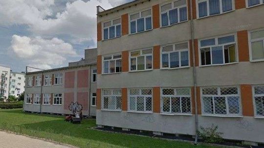 Przebudują gimnazjum. Będzie cieplej. Powstaną pokoje noclegowe