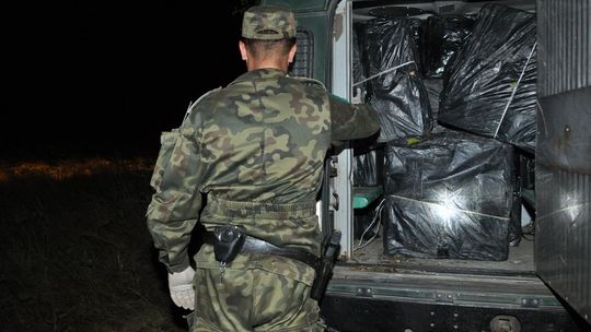 Przechwycili 270 tysięcy papierosów z przemytu