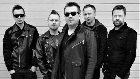 Przed laty w tym zespole śpiewał Piasek. Nowy wokalista jest z Lublina