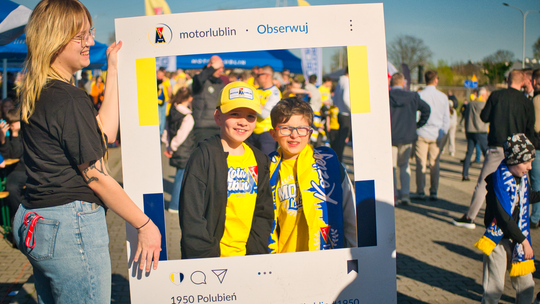 Przed meczem z Lechem Poznań kibice bawili się w Motorowym Miasteczku. Zobacz zdjęcia!