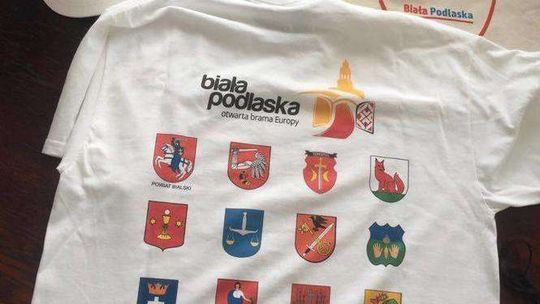 Przed ŚDM: Koszulka i pendrive dla każdego pielgrzyma