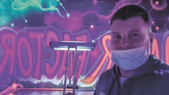 Przedsiębiorcy dostają kary od sanepidu, ale walczą. "Cały czas powtarzam, że nie łamiemy prawa"