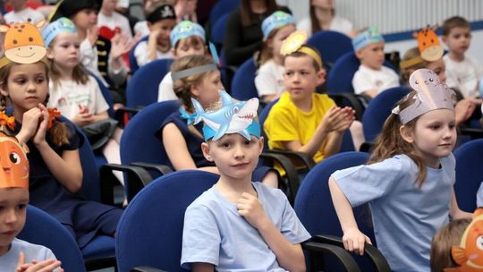 Przegląd Piosenki Dwujęzycznego Przedszkolaka: po angielsku od najmłodszych lat