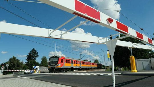 Przejazd kolejowy w Miłocinie zamkną dwa razy
