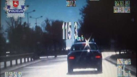 Przekroczył prędkość, wyprzedził radiowóz