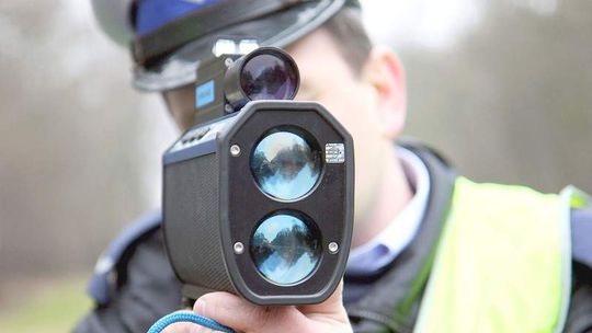 Przekroczysz prędkość o 50 km/h i stracisz prawo jazdy