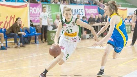 Przełamanie młodych akademiczek, Pszczółka AZS UMCS II - SMS PZKosz II Łomianki 79:57 