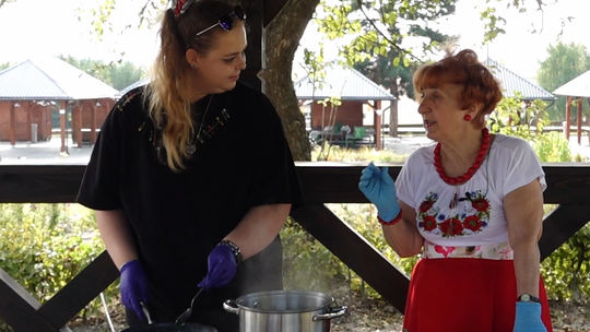 Przepis na zupę z pokrzywy. Pyszna i zdrowa moc ziół