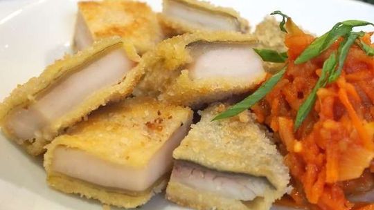 Przepis: Ryba po grecku na biało