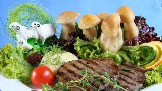 Przepisy na Wielkanoc. Jak przygotować świąteczny obiad?