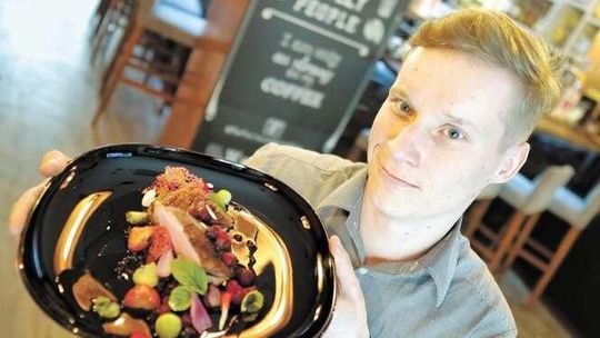 Przepisy na Wielkanoc. Kaczka na świąteczny obiad