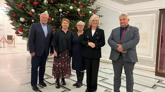 Przeprosiny dla zwolnionych specjalistów od hodowli koni. Nowy rząd liczy na pomoc Marka Treli 