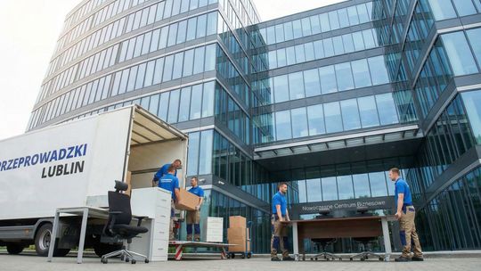 Przeprowadzka w Lublinie: Twój Kompletny Przewodnik po Bezstresowej Zmianie Adresu