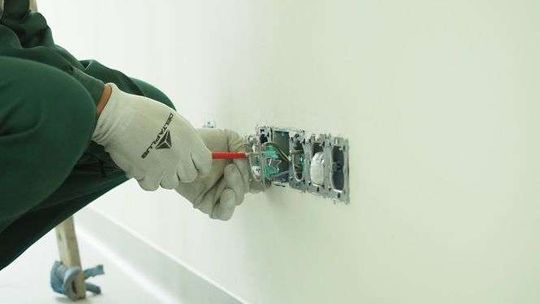 Przerobią szkołę na mieszkania plus?