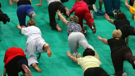 Przetarg na halę sportową w Woli Uhruskiej