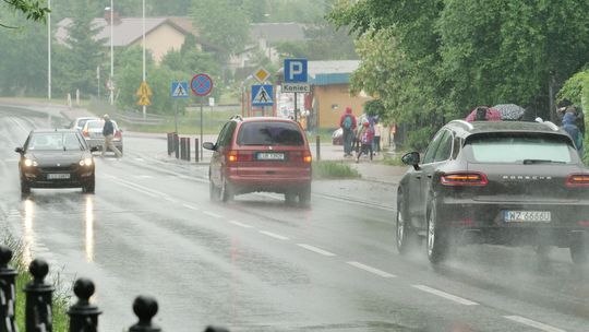 Przetarg na nowe drogi. W planach chodniki, oświetlenie i równa nawierzchnia