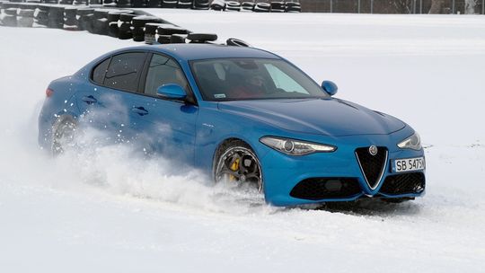 Przetestowaliśmy nowe Alfa Romeo na torze w Lublinie. Jak wypada? [wideo]