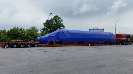 Przewieźli na ciężarówce wagon Pendolino z Polski do Włoch. To nie była zwyczajna operacja