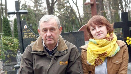 Przewodnicy po cmentarzu przy al. Lipowej
