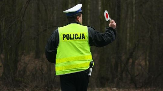 Przewoził busem 15 osób, a mógł trzy. Na pace jechało 12 kobiet