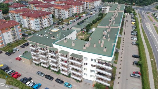 Przez epidemię szukamy większych mieszkań. Atutem może być balkon, taras czy ogródek